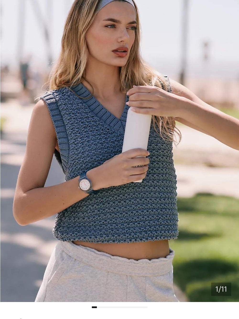 Varley Adie V‑Neck Chunky Knit Vest in Stone Blue small